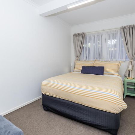 2 Bedroom Home Away From Home Near Cbd & Private Parking แฮมิลตัน ภายนอก รูปภาพ